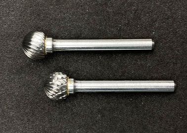 Goede prijs De gecementeerde het Hulpmiddel van de Carbide Roterende Braam Roterende het Snijden Hardheid van de Beetjeshra 89-92.5 Steel online